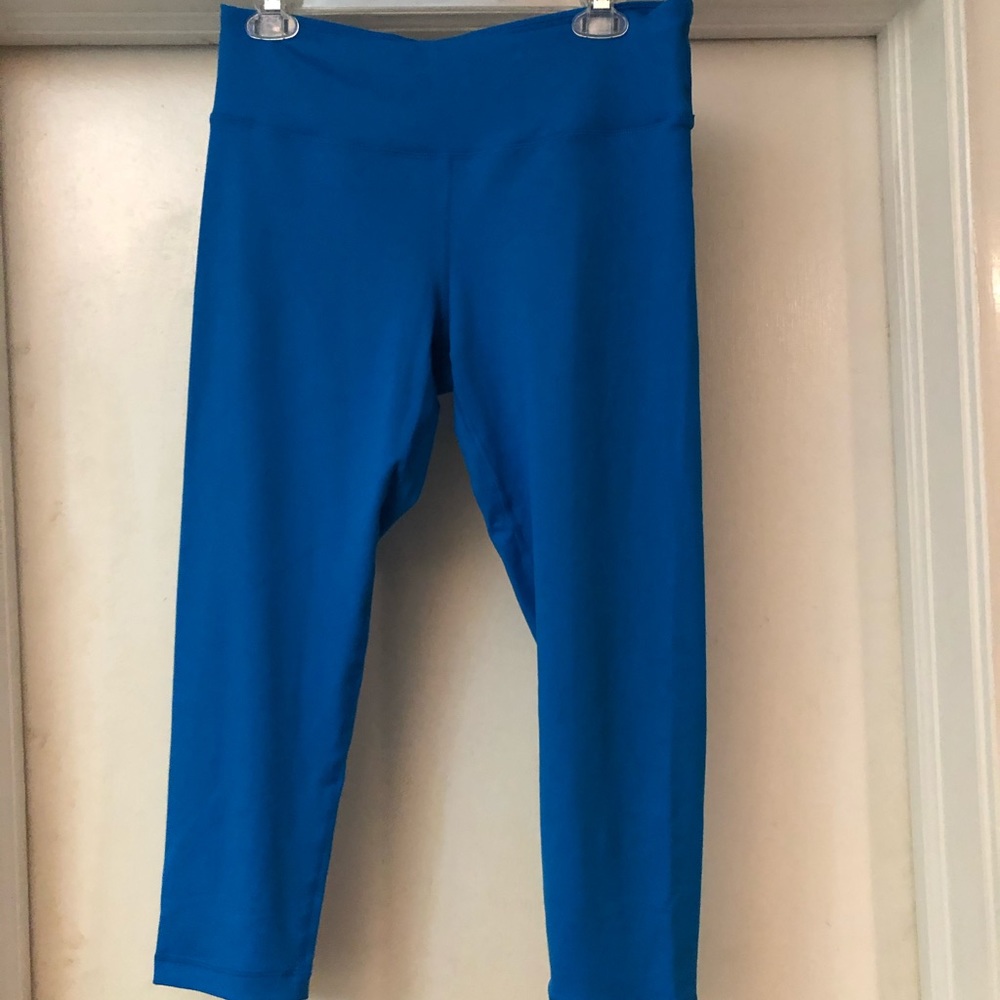 Blue Work Out Capri Pants